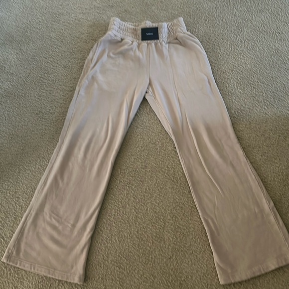 NWOT TALENTLESS WOMENS WIDE LEG BOXING PANTS XS - Picture 2 of 4